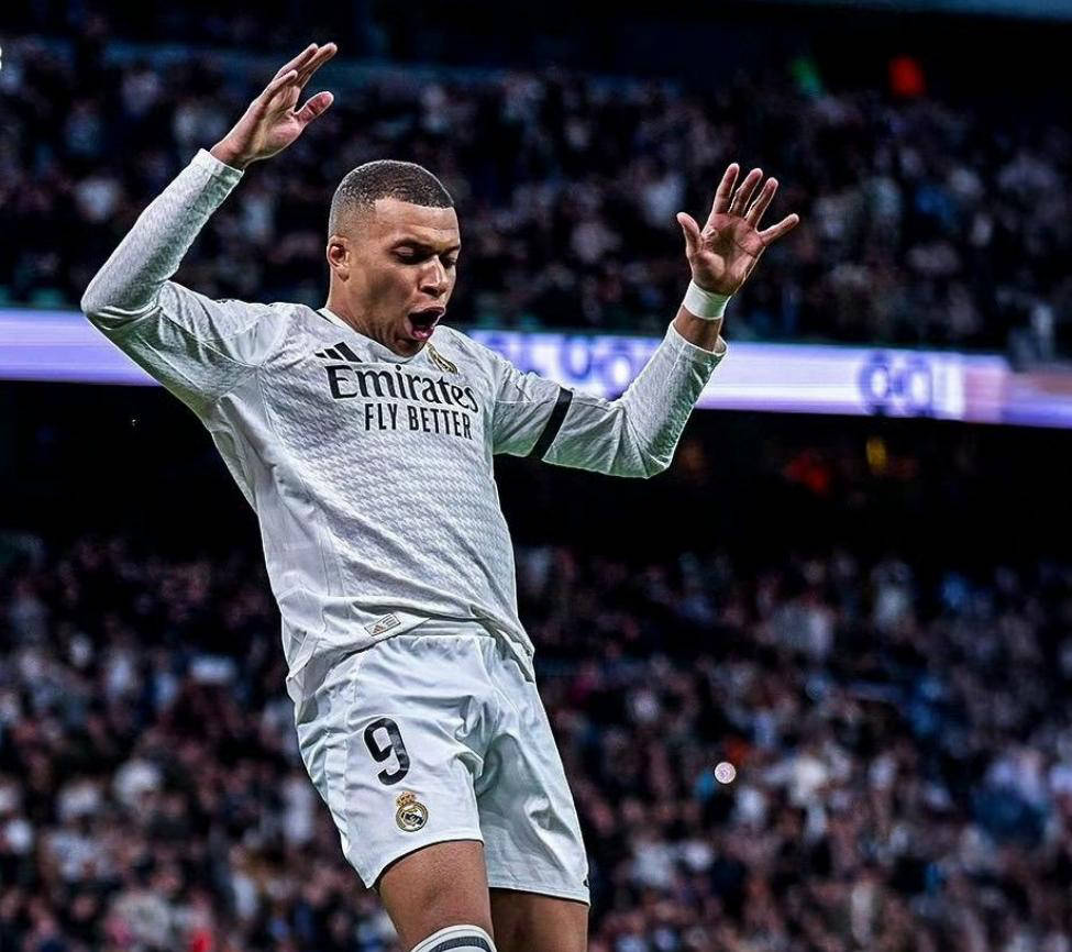 法甲大巴黎连续不败27轮！有望包揽国内冠军及欧冠