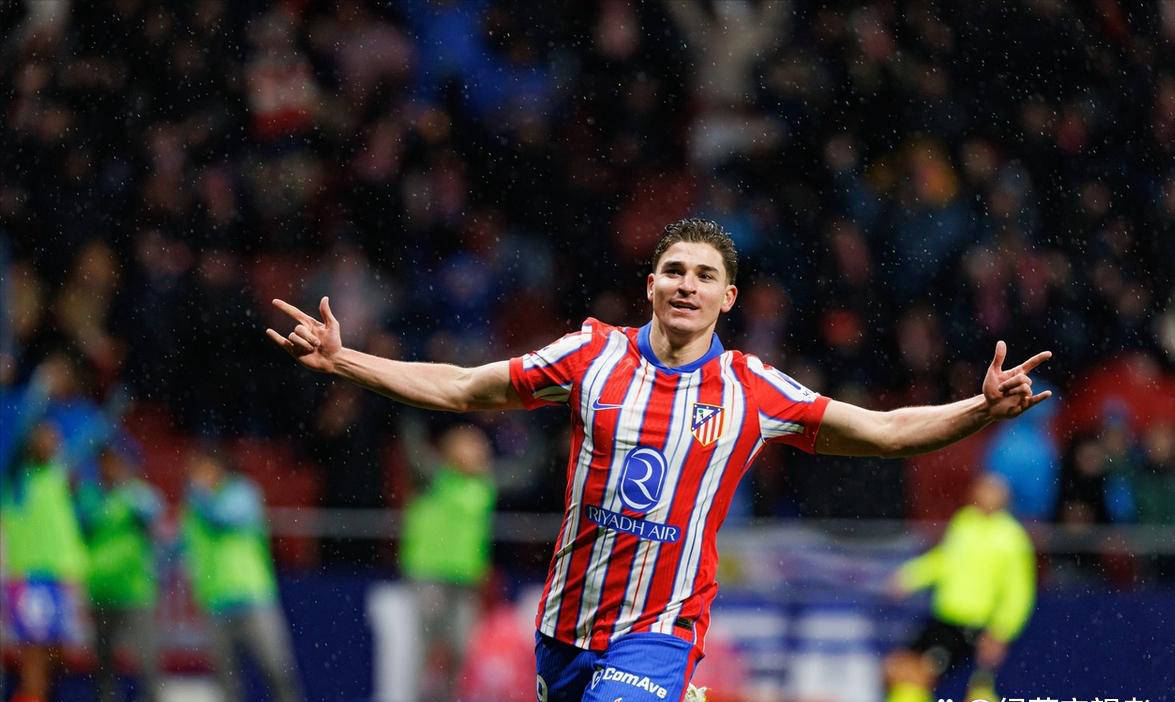 马竞新星阿尔瓦雷斯首秀轰下24球，西甲新王崛起