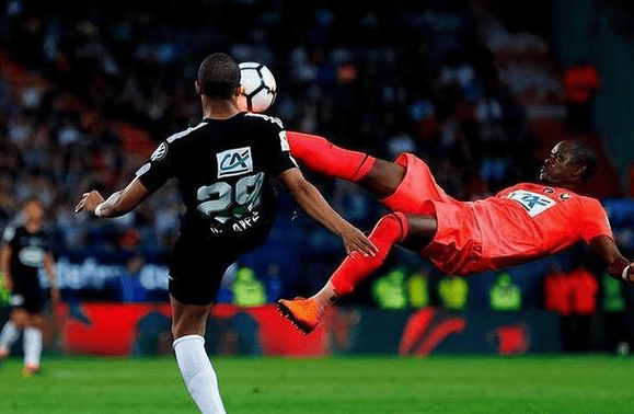 周日014 法甲 南特VS昂热,比分预测