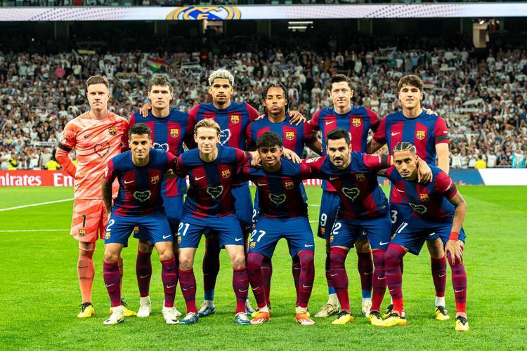 世纪大战再燃烽火：巴萨 vs 皇马【5月11日西甲比分预测】