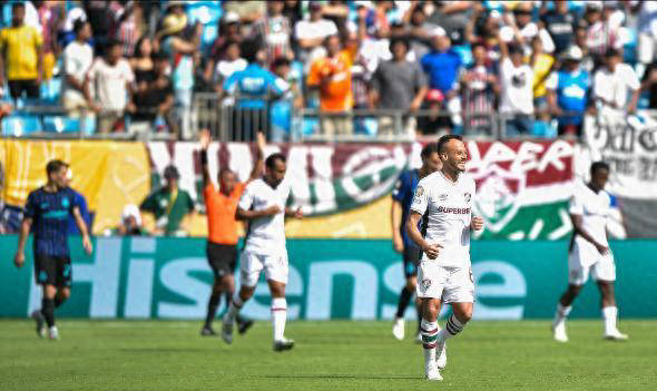 国米0-2弗鲁米嫩塞，更衣室矛盾激化，劳塔罗指责队友